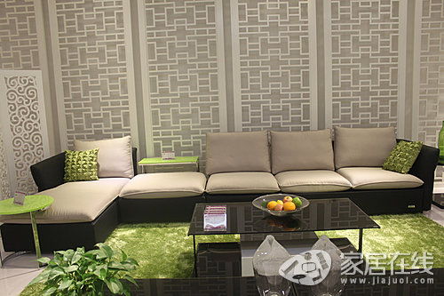 康耐登布藝沙發(fā)四套 鮮活色彩扮靚家居